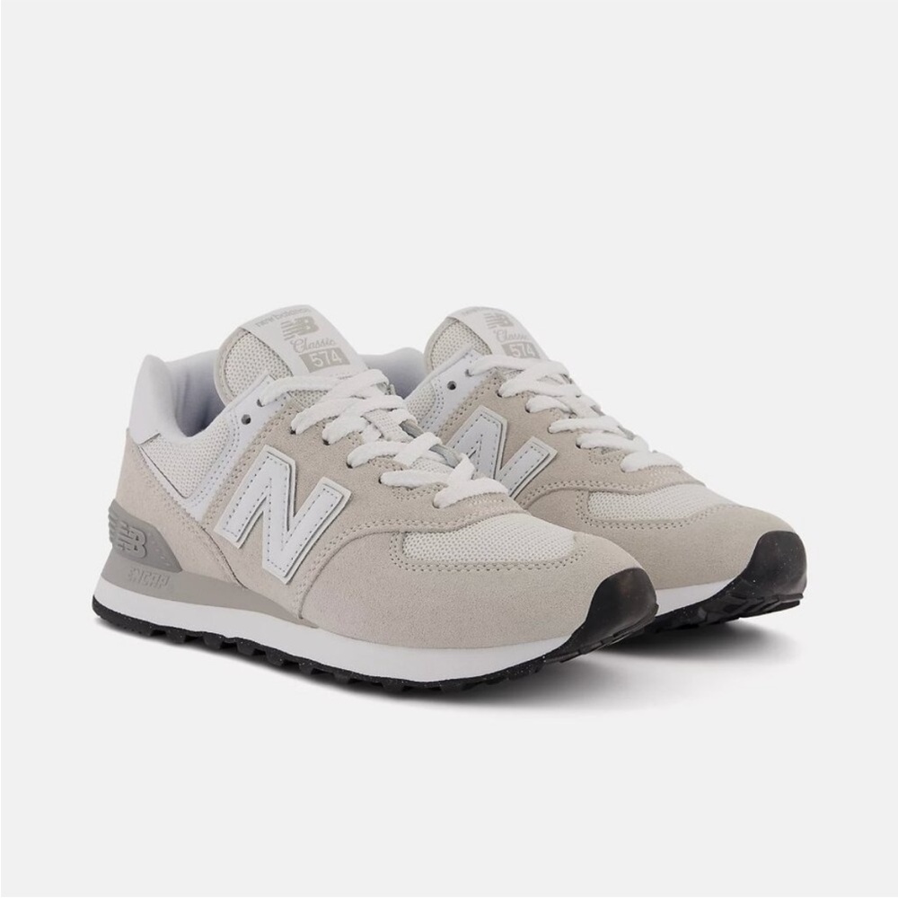 New Balance 574 Beige and White Sneakers W Size 8